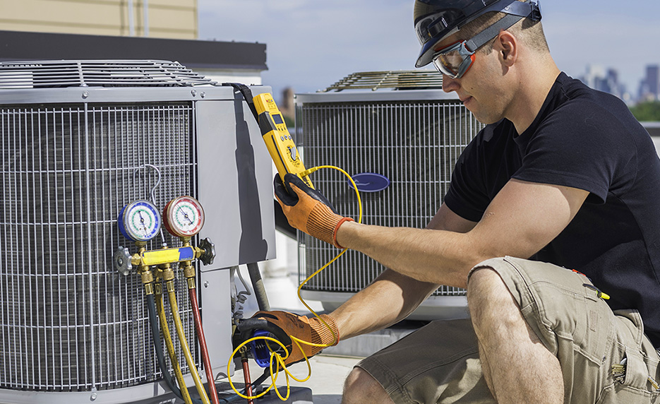 HVAC students in a training program at Hennepin Technical College.